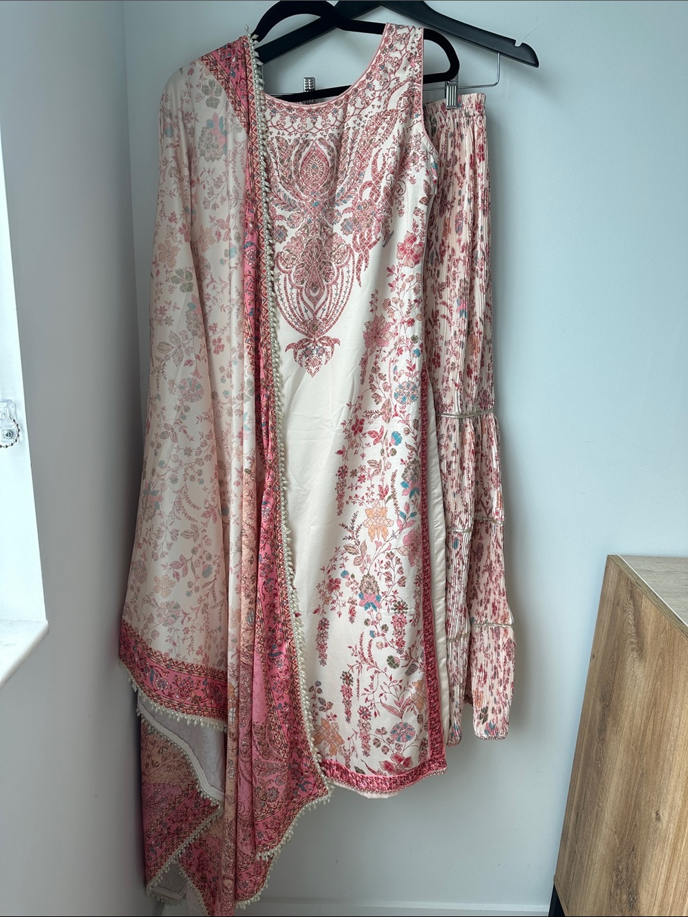 Lashkaraa Cream Multicolor Floral Printed Sharara Suit - NEW With Tags - Size S